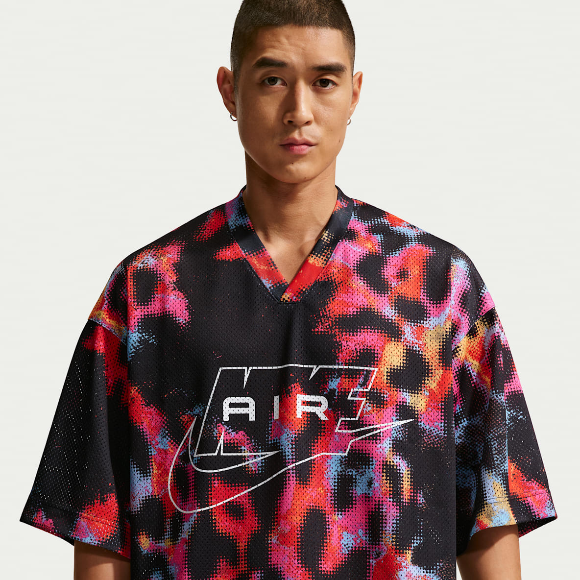 NIKE公式】 レッド トップス & Tシャツ【ナイキ公式通販】
